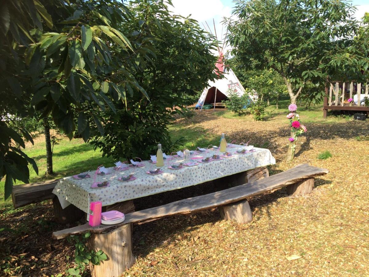 Plush Tents Yurt Village Chichester Exterior photo